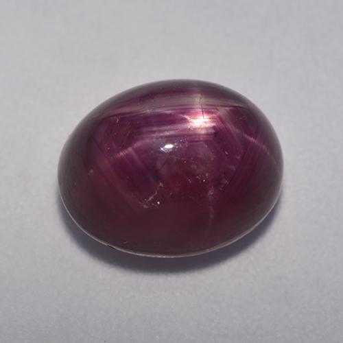Rubino stellato Rosso viola naturale da 5.77 ct, Taglio ovale, Opaco