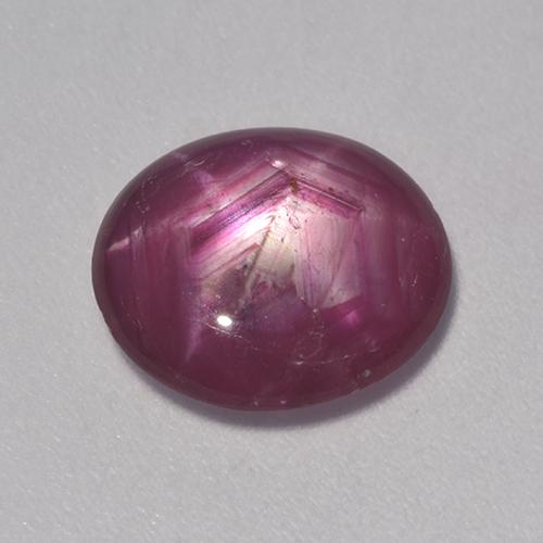 Rubino Stellato Rosso scuro naturale da 3.53 ct, Ovale, Traslucido