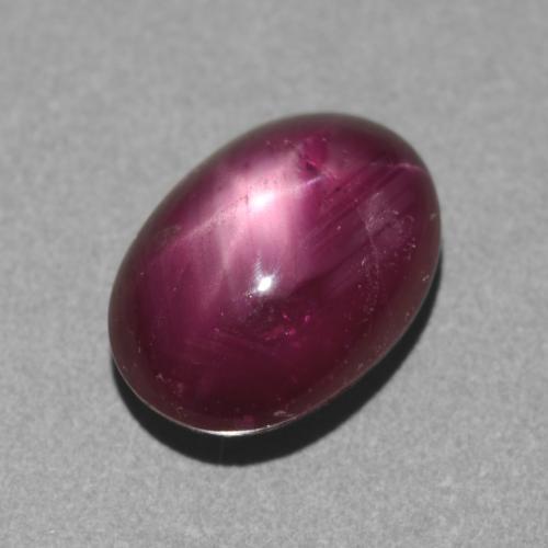Rubino stellato naturale porpora da 3,03 ct, taglio ovale, traslucido