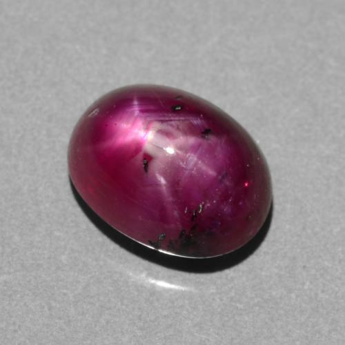 Rubino stellato Viola rossastro medio-scuro naturale da 3.18 ct, Taglio ovale, Traslucido
