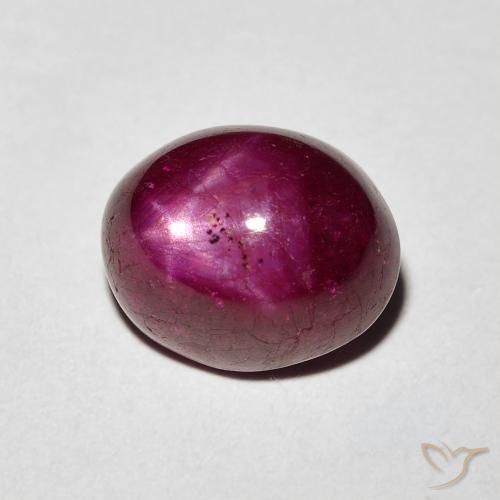 Rubino stellato Rosso scuro naturale da 4.06 ct, Taglio ovale, Opaco