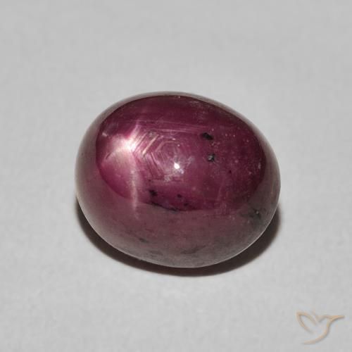 Rubino Stellato Viola rossastro naturale da 5.56 ct, Ovale, Opaco