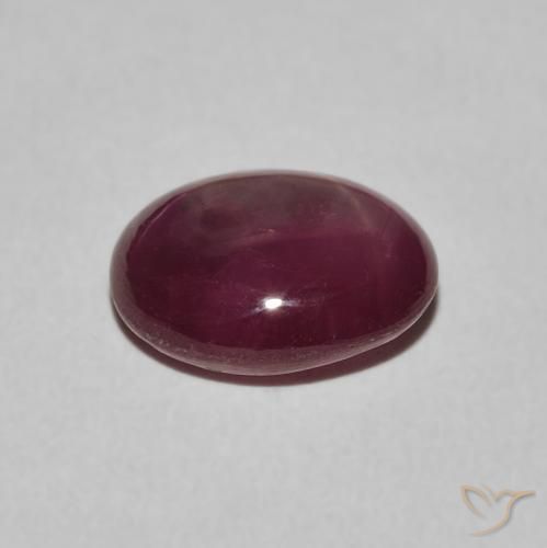 Rubino Stellato Medium Dark-Purple naturale da 3.94 ct, Ovale, Opaco