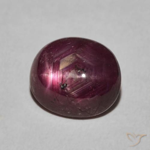 Rubino Stellato Medium Dark-Purple naturale da 4.38 ct, Ovale, Opaco