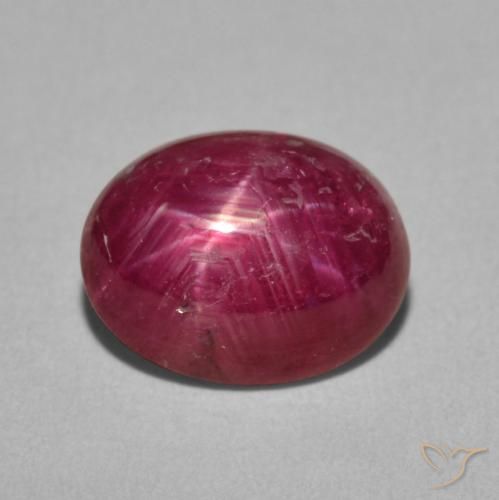 Rubino stellato naturale porpora da 4,76 ct, taglio ovale, opaco