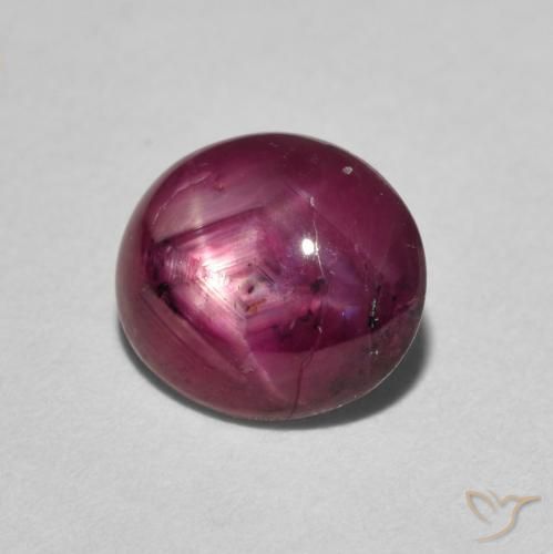 Rubino Stellato Rosso scuro naturale da 3.05 ct, Ovale, Opaco