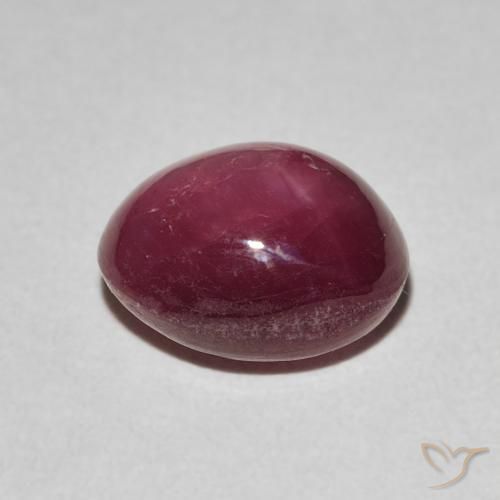 Rubino Stellato Rosso medio naturale da 4.40 ct, Ovale, Opaco