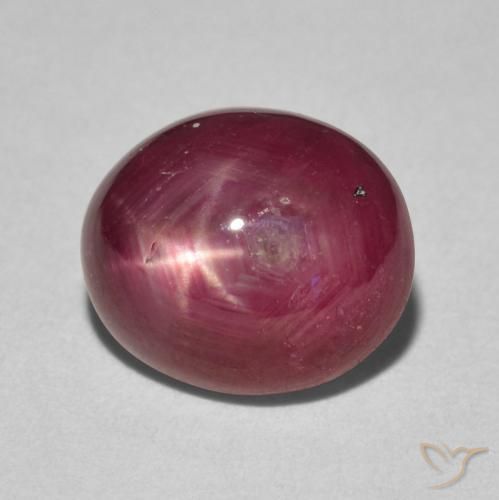 Rubino Stellato Rosso medio naturale da 5.39 ct, Ovale, Opaco