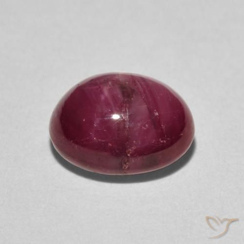 Rubino Stellato Rosso tendente al rosa naturale da 3.83 ct, Ovale, Opaco