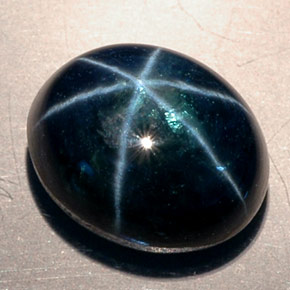 Zaffiro stellato naturale blu da 11,53 ct, taglio ovale, traslucido
