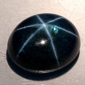Zaffiro stellato naturale blu da 11,53 ct, taglio ovale, traslucido