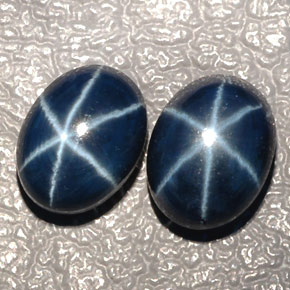 Zaffiro stellato naturale blu da  ct, taglio ovale, traslucido