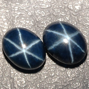 Zaffiro stellato naturale blu da  ct, taglio ovale, traslucido