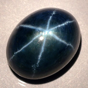 Zaffiro stellato Blu naturale da 12.02 ct, Taglio ovale, Traslucido