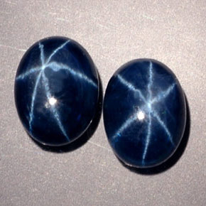 Zaffiro stellato naturale blu da  ct, taglio ovale, traslucido