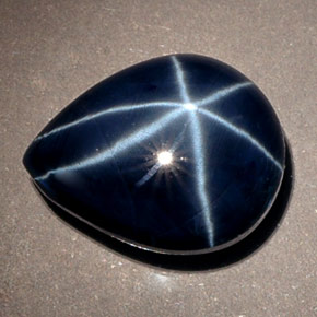 Zaffiro stellato naturale blu da 7,89 ct, taglio a pera, opaco