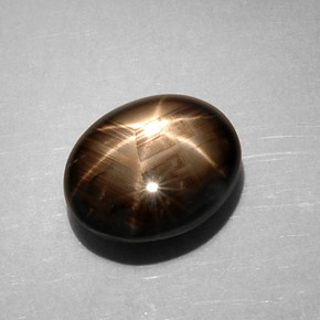 Zaffiro stellato naturale nero da 7,59 ct, taglio ovale, opaco