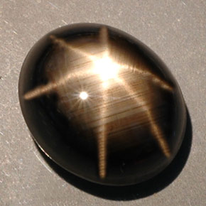 Zaffiro stellato naturale nero da 10,00 ct, taglio ovale, opaco
