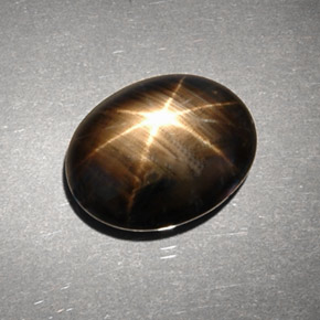 Zaffiro stellato naturale nero da 6,63 ct, taglio ovale, opaco
