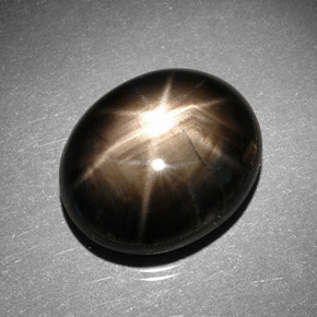 Zaffiro stellato naturale nero da 11,43 ct, taglio ovale, opaco