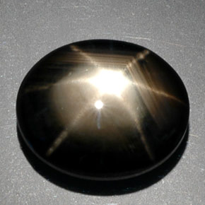 Zaffiro stellato naturale nero da 9,39 ct, taglio ovale, opaco