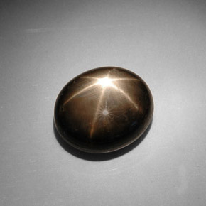 Zaffiro stellato naturale nero da 17,90 ct, taglio ovale, opaco