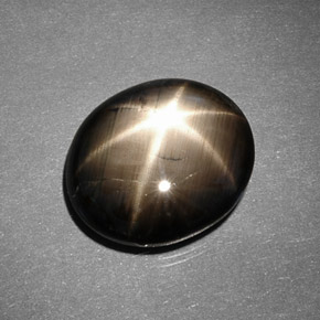 Zaffiro stellato naturale nero da 9,26 ct, taglio ovale, opaco