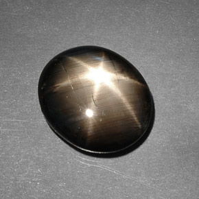Zaffiro stellato naturale nero da 9,26 ct, taglio ovale, opaco