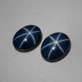 Zaffiro stellato naturale blu da  ct, taglio ovale, opaco