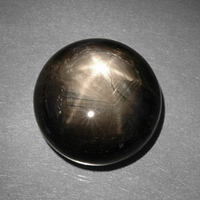 Zaffiro stellato naturale nero da 29,57 ct, taglio rotondo, opaco