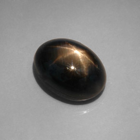 Zaffiro stellato naturale nero da 12,08 ct, taglio ovale, opaco