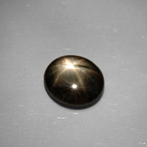 Zaffiro stellato Nero naturale da 3.99 ct, Taglio ovale, Opaco