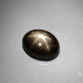 Zaffiro stellato naturale nero da 6,59 ct, taglio ovale, opaco