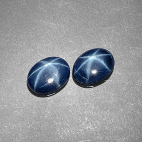Zaffiro stellato naturale blu da  ct, taglio ovale, opaco