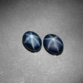 Zaffiro stellato naturale blu da  ct, taglio ovale, opaco