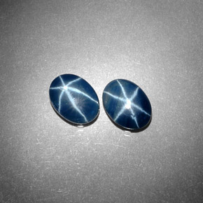 Zaffiro stellato naturale blu da  ct, taglio ovale, opaco