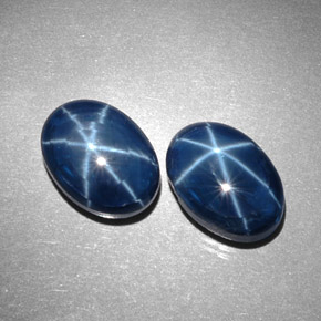 Zaffiro stellato naturale blu da  ct, taglio ovale, opaco