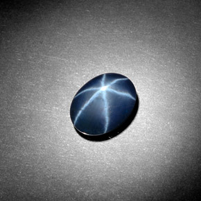 Zaffiro stellato naturale blu da 2,91 ct, taglio ovale, opaco