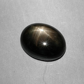 Zaffiro stellato naturale nero da 7,49 ct, taglio ovale, opaco