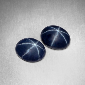 Zaffiro stellato naturale blu da  ct, taglio ovale, opaco