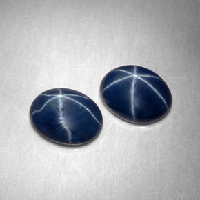 Zaffiro stellato naturale blu da  ct, taglio ovale, opaco