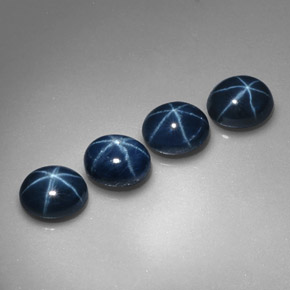Zaffiro stellato naturale blu da  ct, taglio ovale, opaco