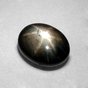 Zaffiro stellato naturale nero da 2,30 ct, taglio ovale, opaco