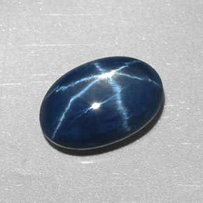 Zaffiro stellato naturale blu da 2,55 ct, taglio ovale, opaco