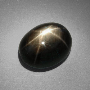Zaffiro stellato naturale nero da 9,85 ct, taglio ovale, opaco