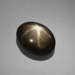 Zaffiro stellato naturale nero da 6,35 ct, taglio ovale, opaco