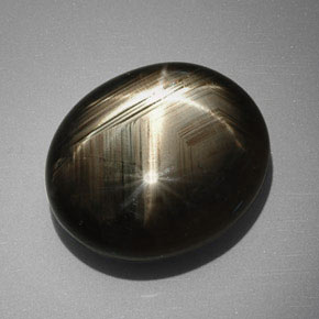 Zaffiro stellato Nero naturale da 32.74 ct, Taglio ovale, Opaco