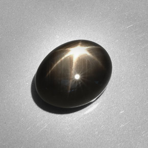 Zaffiro stellato naturale nero da 6,28 ct, taglio ovale, opaco