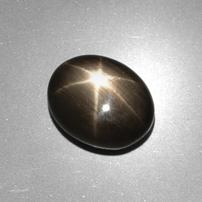 Zaffiro stellato naturale nero da 6,17 ct, taglio ovale, opaco