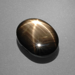Zaffiro stellato naturale nero da 7,53 ct, taglio ovale, opaco